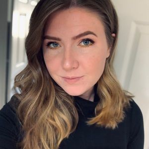 Meet your Posher, Mikaela